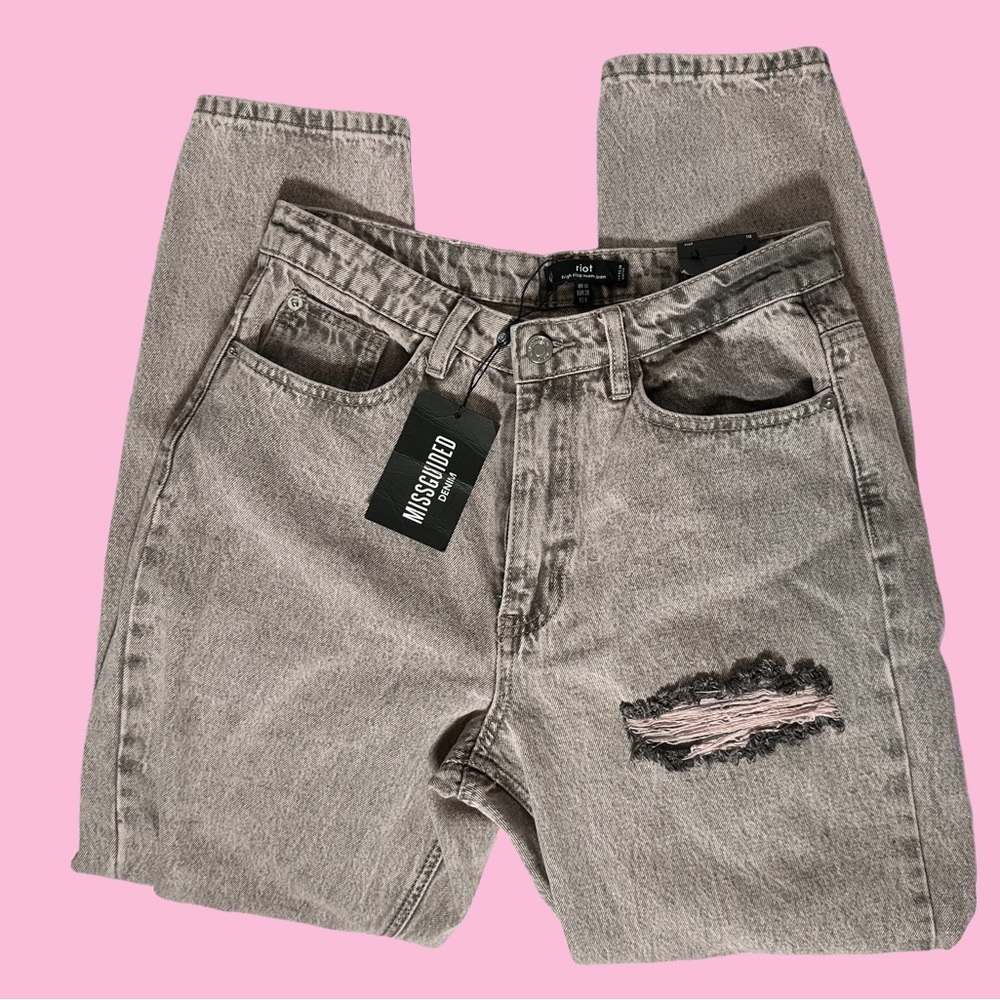 Missguided Pink Riot Roll Knee Rip Acid-Wash Distressed Mom Jeans
